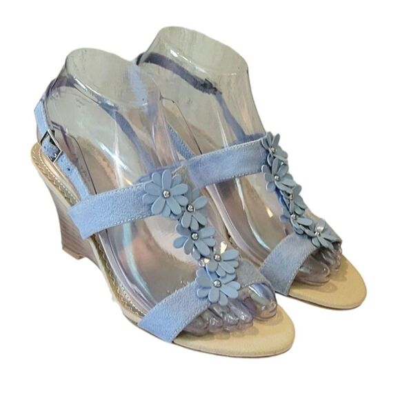 Dexter Lotus Blue Floral T-Strap  Slingback Wedge Sandal Size 6.5 - Picture 3 of 9